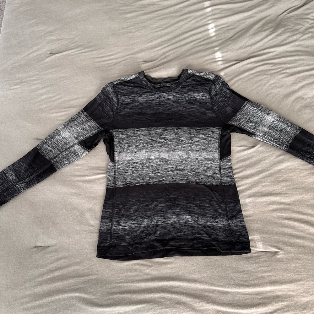 Lululemon Long Sleeve Shirt Sz L